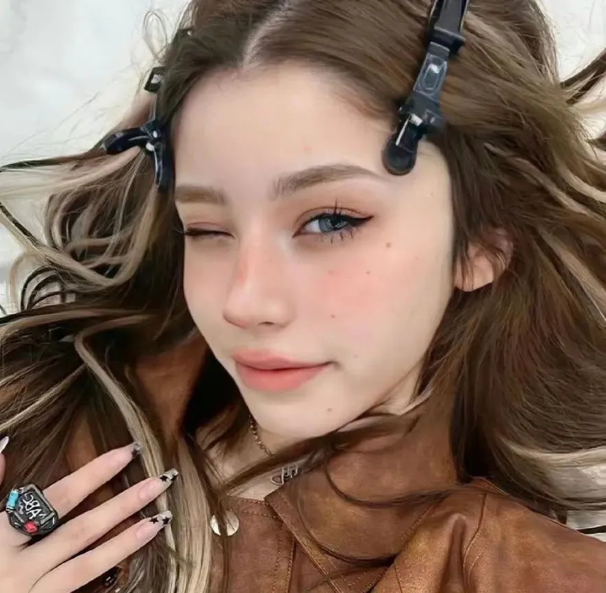 高校教师
